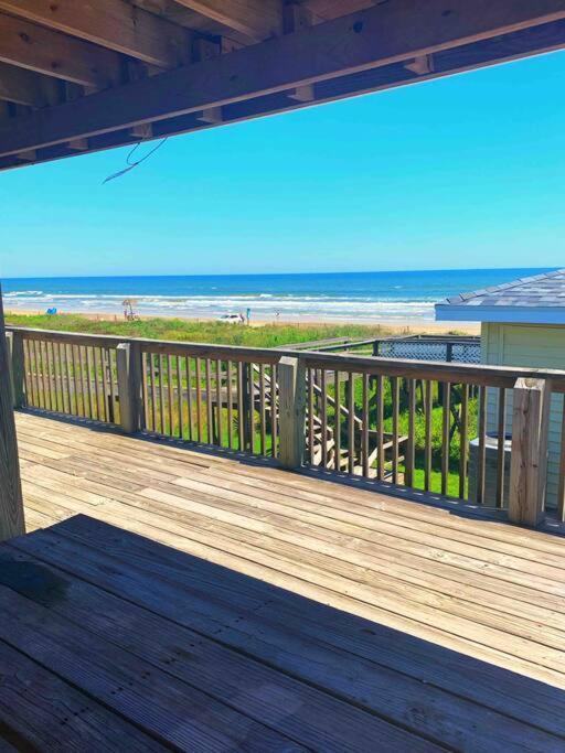 Villa Athena'S Oceanfront Haven Surfside Beach Esterno foto