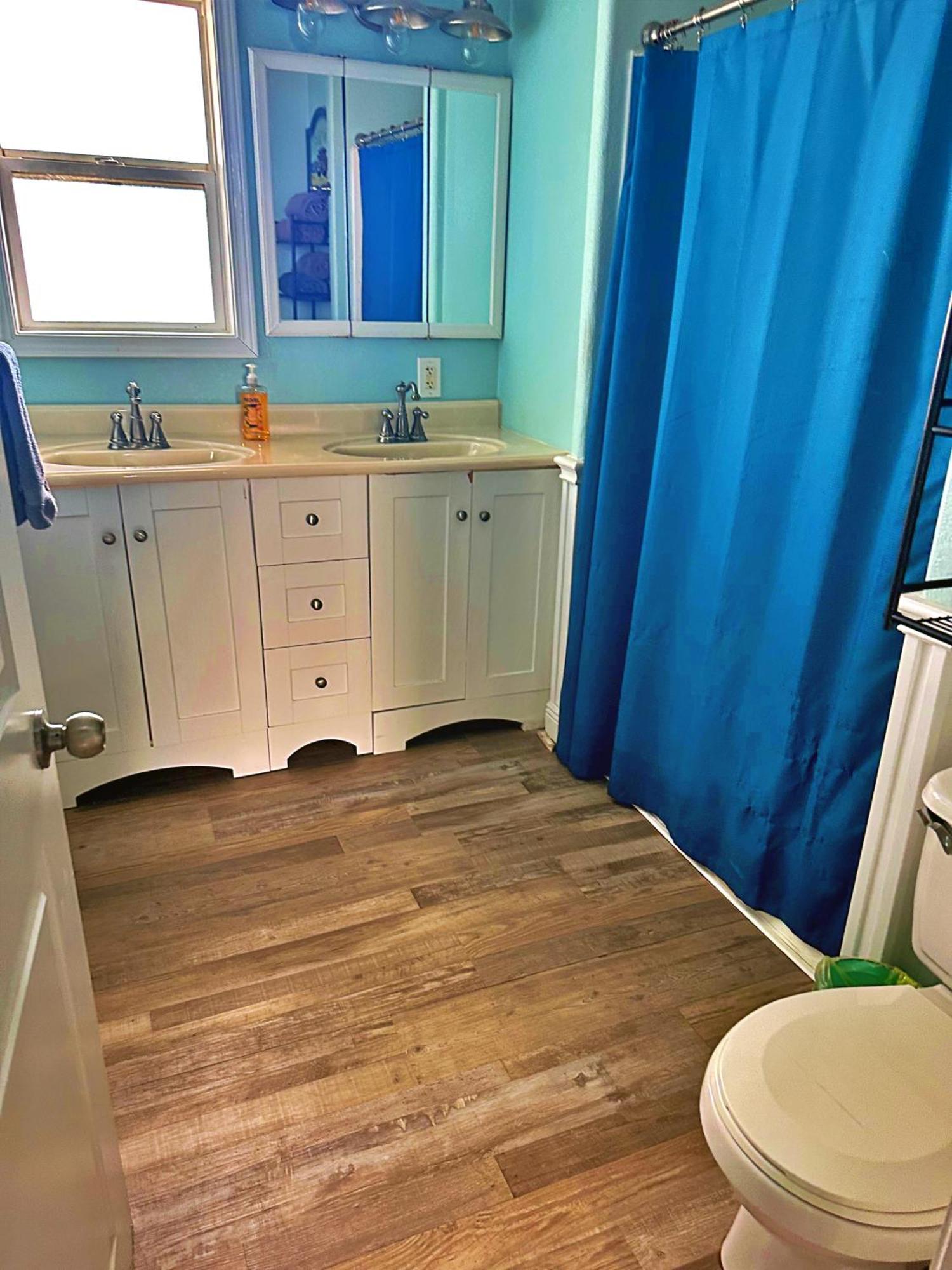 Villa Athena'S Oceanfront Haven Surfside Beach Esterno foto